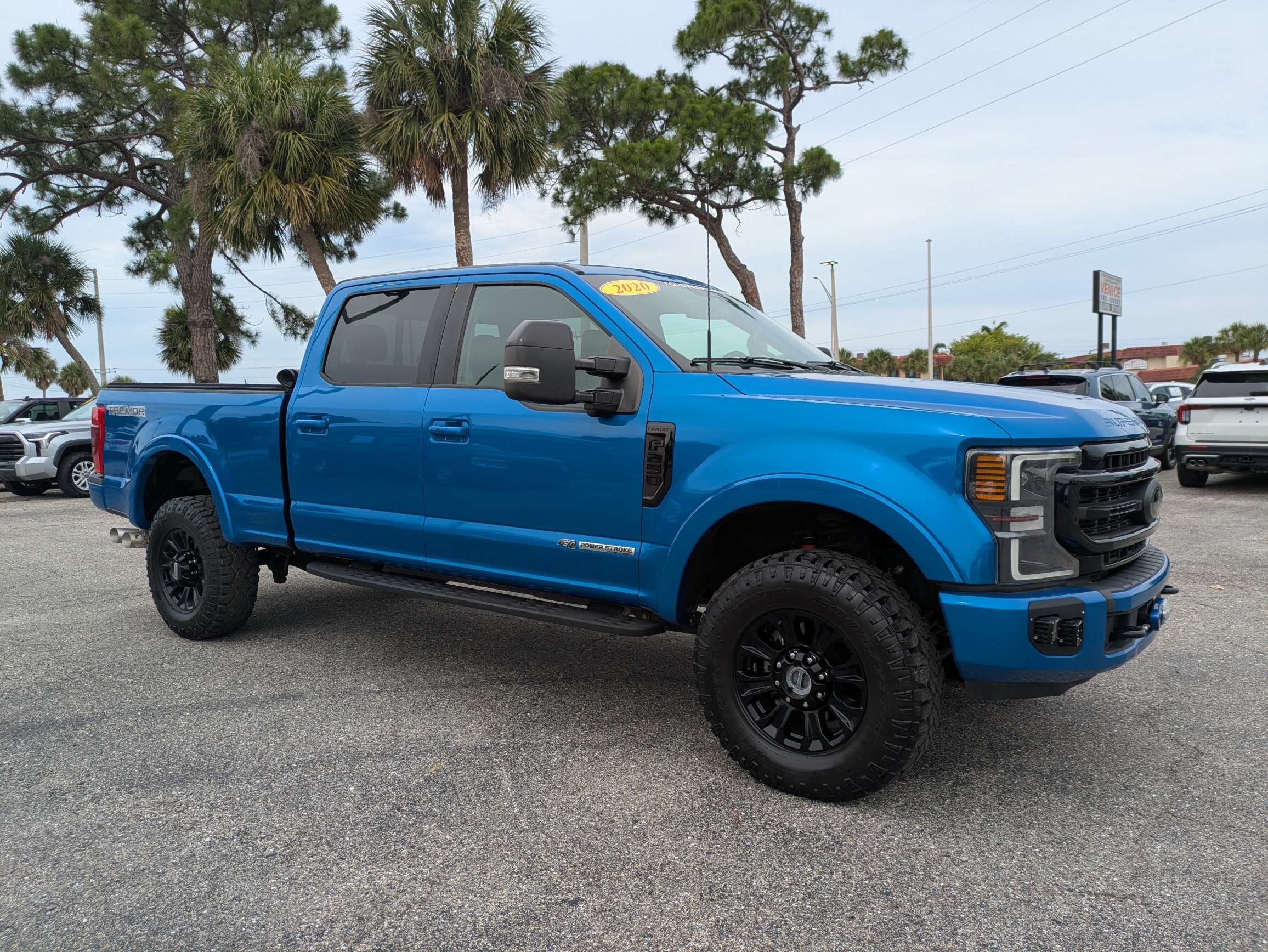 Used 2020 Velocity Blue Metallic Ford LARIAT image 2