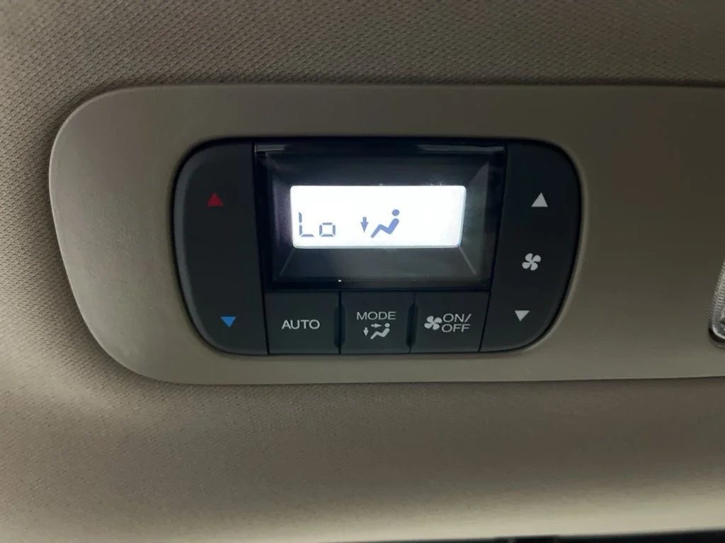 Certified Used 2024 Platinum White Pearl Honda EX-L image 33