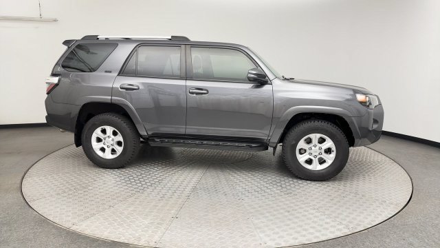 Used 2022 Gray Toyota SR5 Premium image 9