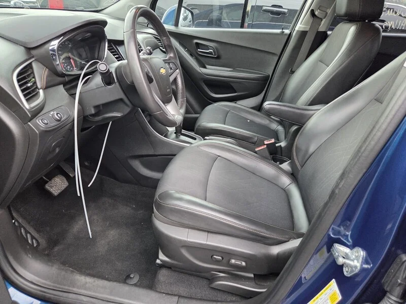 Used 2020 Pacific Blue Metallic CHEVROLET LT image 5