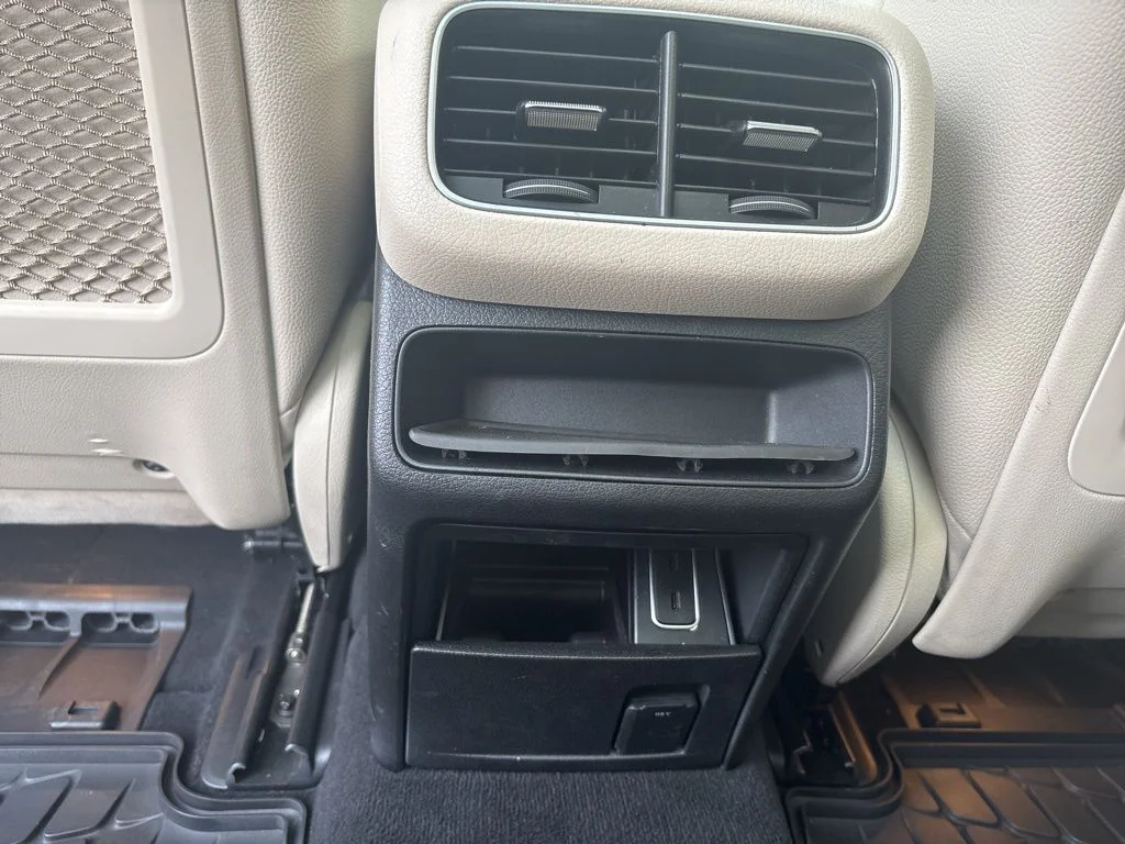 Used 2022 White Mercedes-Benz GLE 350 image 20