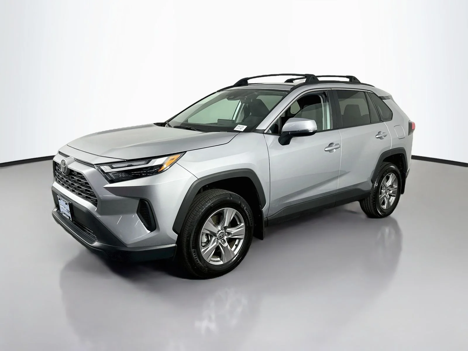 Used 2024 Silver Sky Metallic Toyota XLE image 3