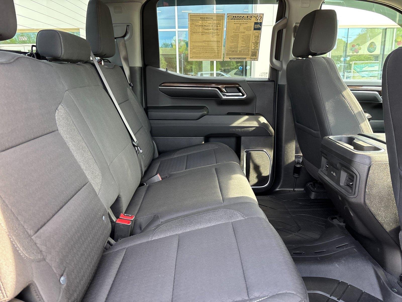 Used 2024 Summit White Chevrolet RST image 37
