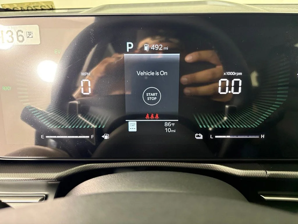 New 2027 Wolf Gray Kia S image 26