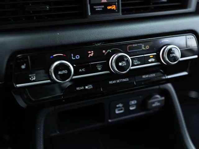 2025 Honda Pilot EX-L - Photo 79
