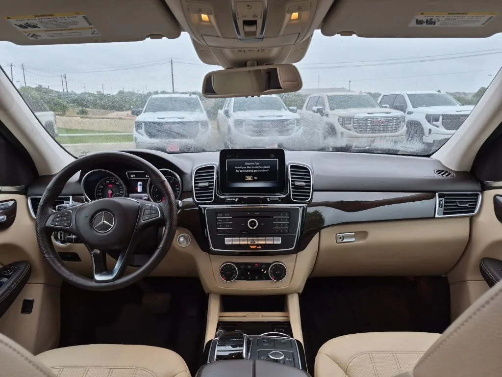 Used 2018  Mercedes-Benz GLE 350 image 25