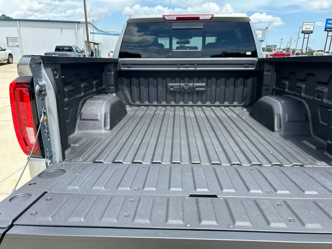 New 2026 Sterling Metallic GMC SLT image 7