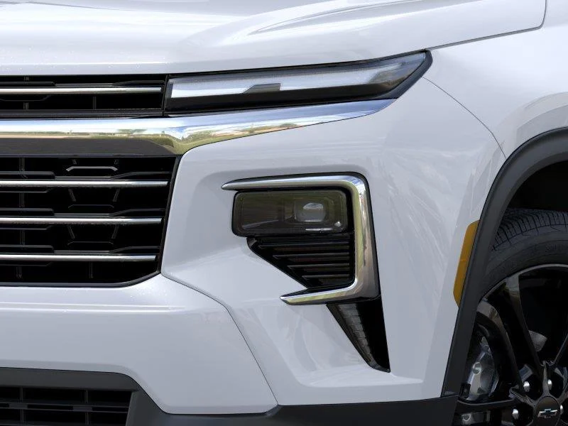 New 2027 Polar White Tricoat Chevrolet LT image 10