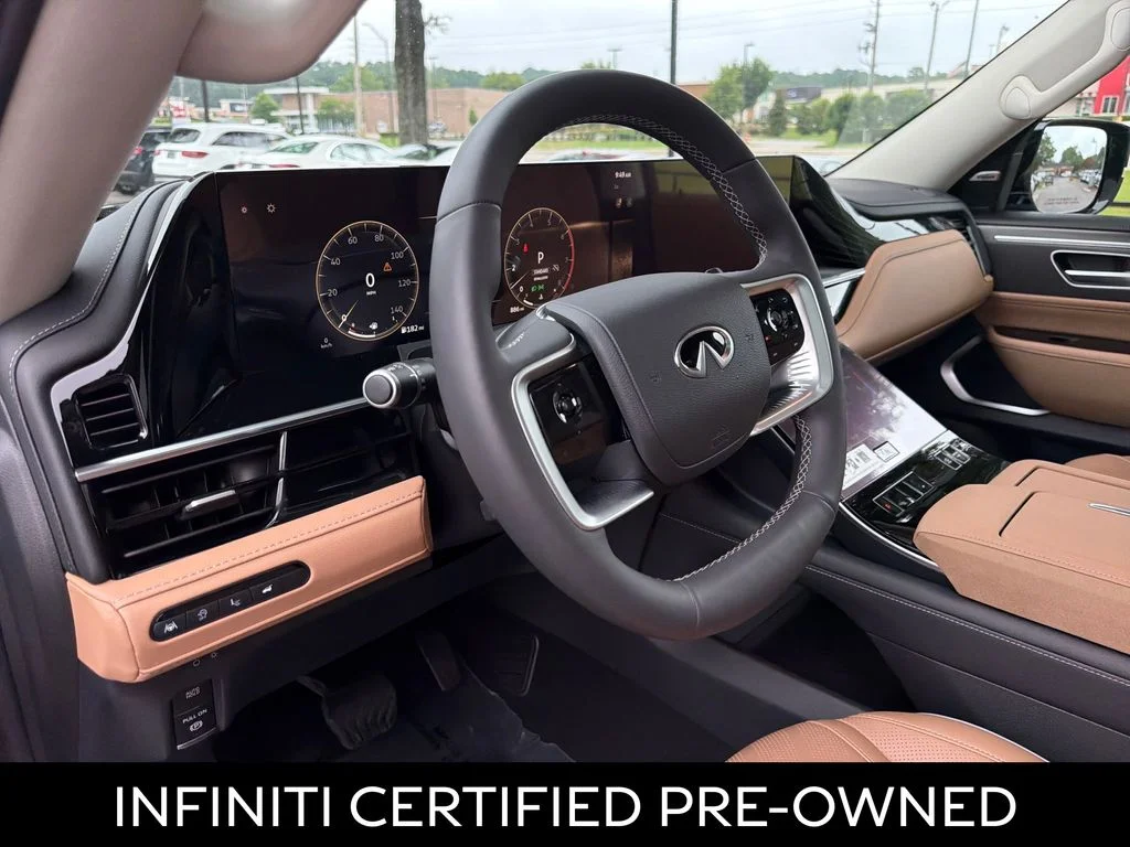 Certified Used 2026 Black Obsidian INFINITI LUXE image 18