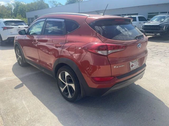 Used 2016 Orange Hyundai Sport image 3