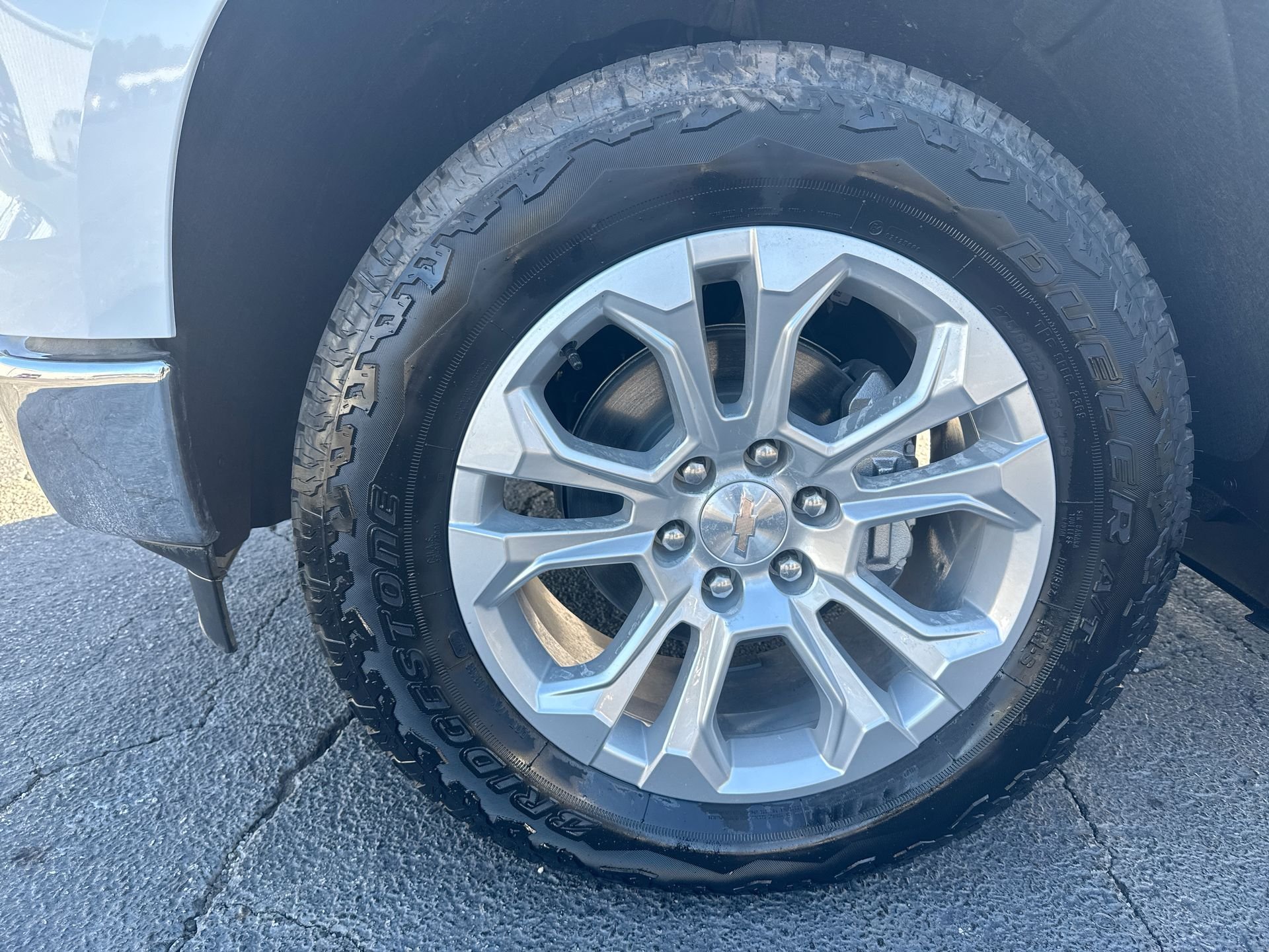 2025 Chevrolet Silverado 1500 LTZ - Photo 41