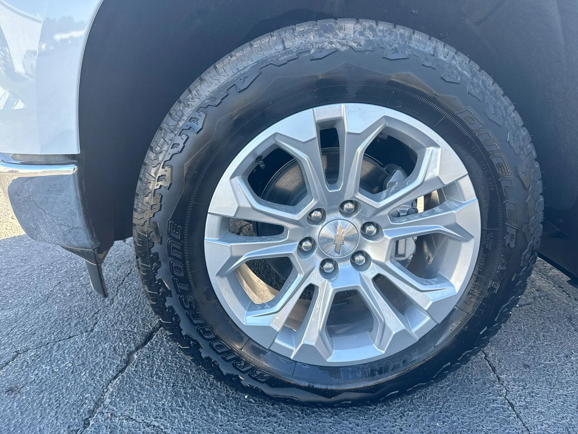 2025 Chevrolet Silverado 1500 LTZ - Photo 42