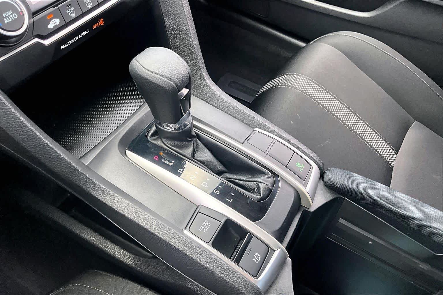 Used 2019 Lunar Silver Metallic Honda LX image 15