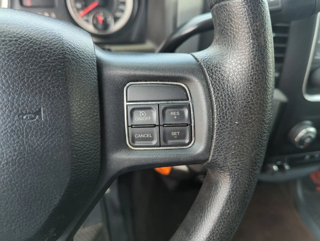 Used 2016 Gray Ram Tradesman image 23