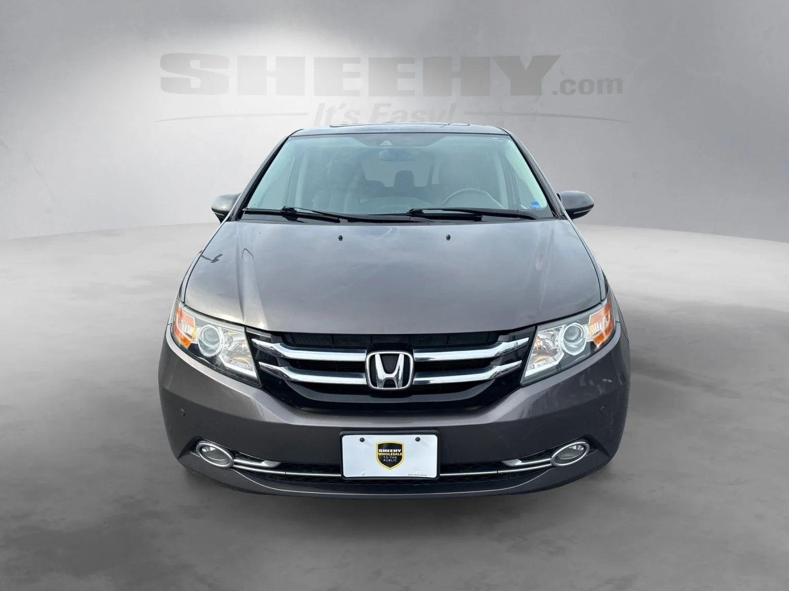 Used 2014 Modern Steel Metallic Honda Touring Elite image 17