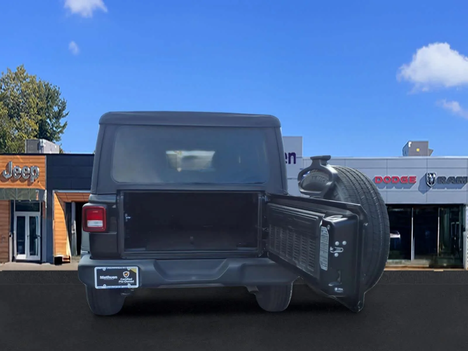 Used 2022 Black Clearcoat Jeep Unlimited Sport S image 6