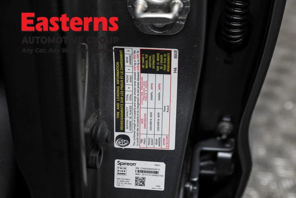 Used 2020 Gray Nissan SL image 37