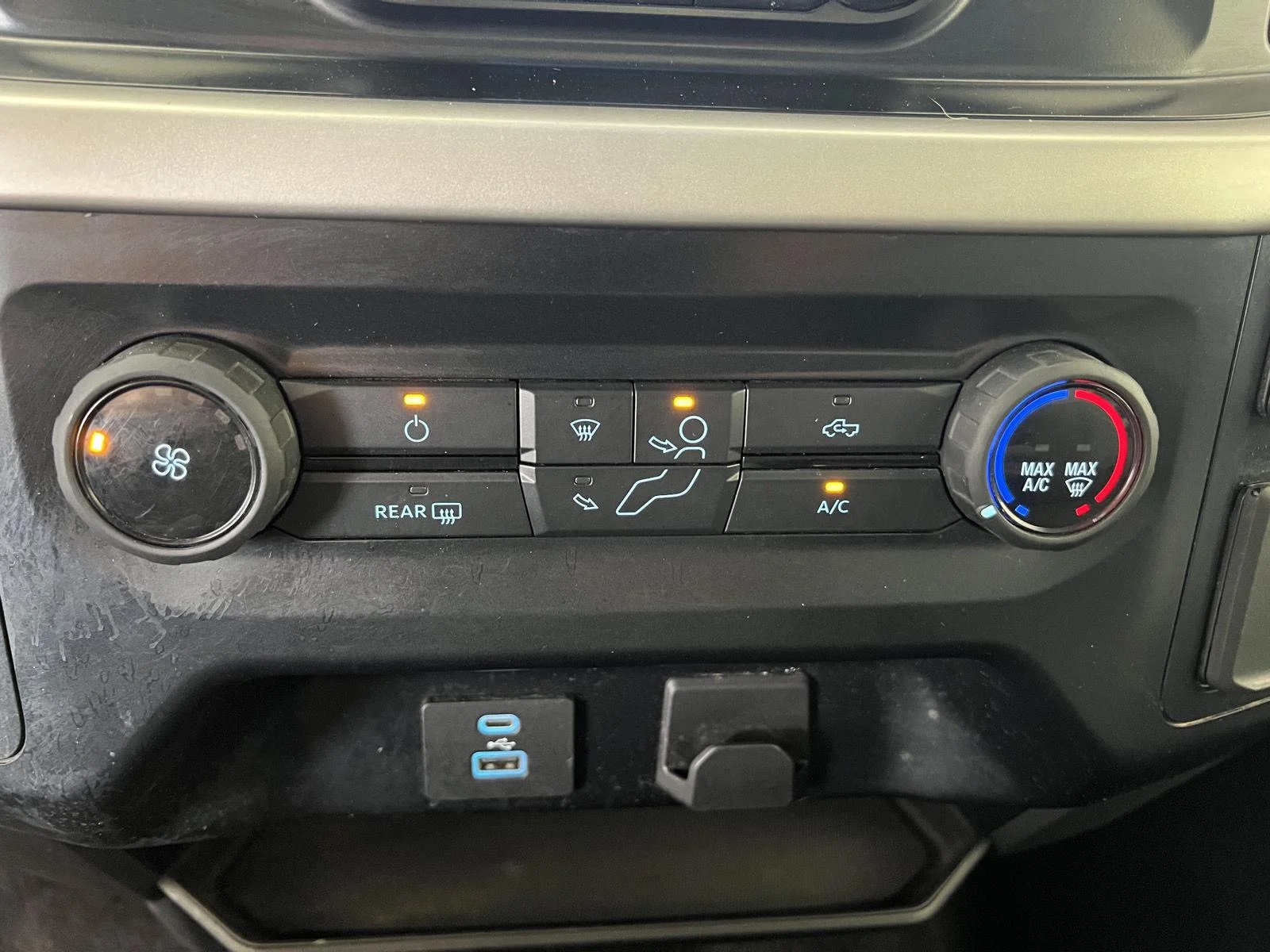 Used 2022 Gy Ford XL image 15