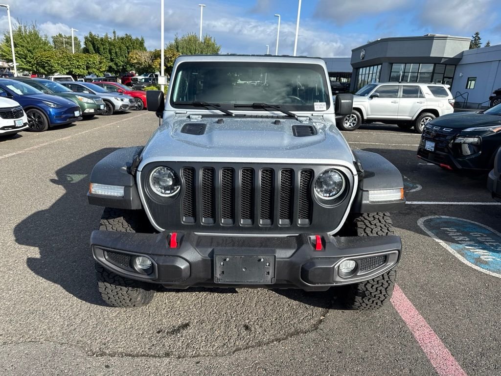 Used 2023 Silver Zynith Clearcoat Jeep Rubicon image 2