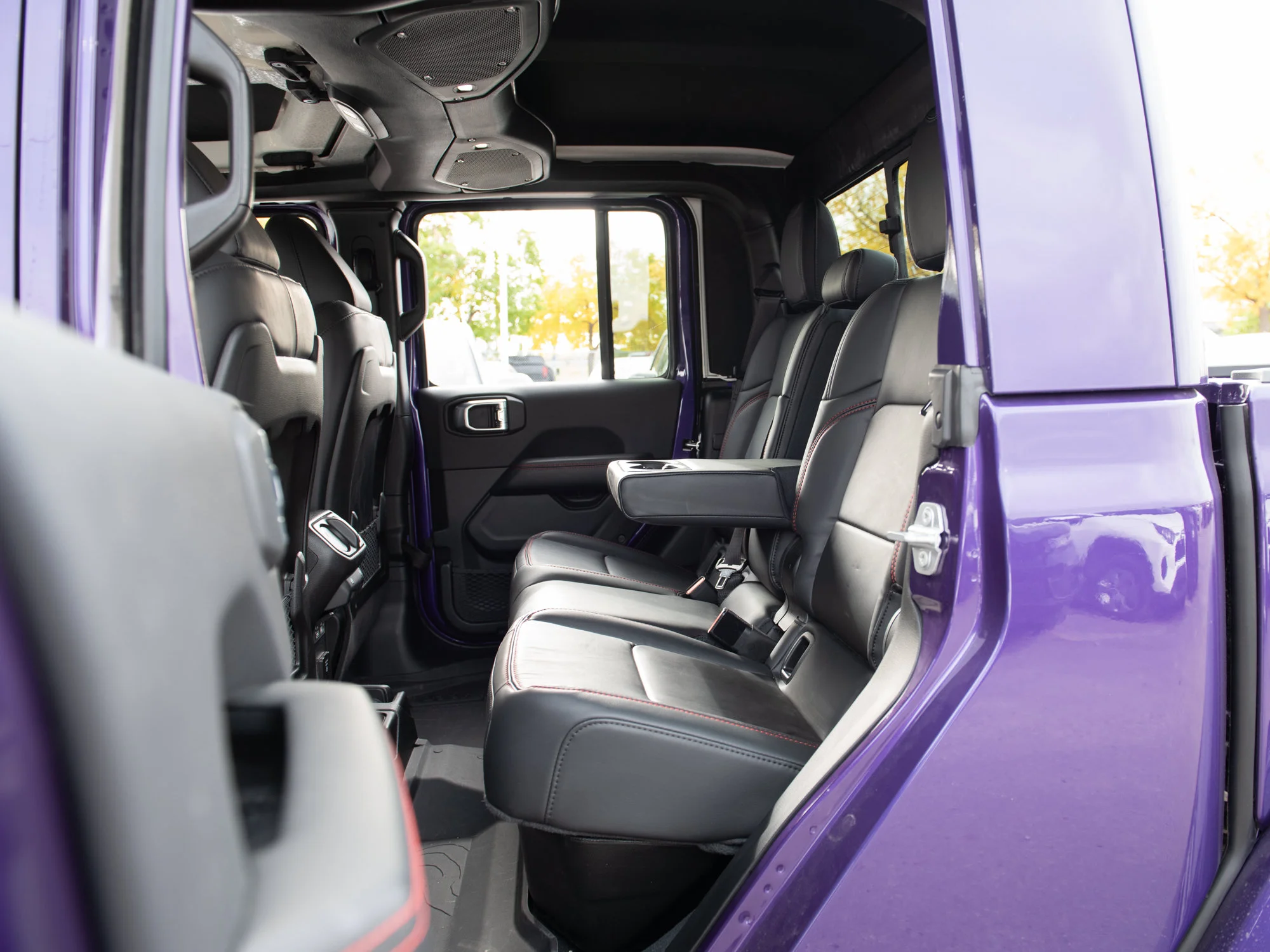 Used 2026 reign Jeep Rubicon X* image 11