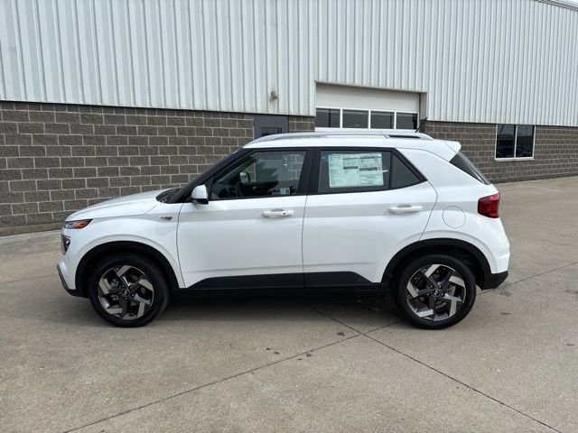 New 2026 Lunar White Hyundai SEL image 9