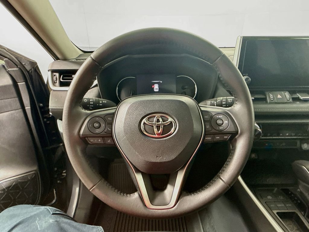 Used 2024 Magnetic Gray Metallic Toyota XLE Premium image 11
