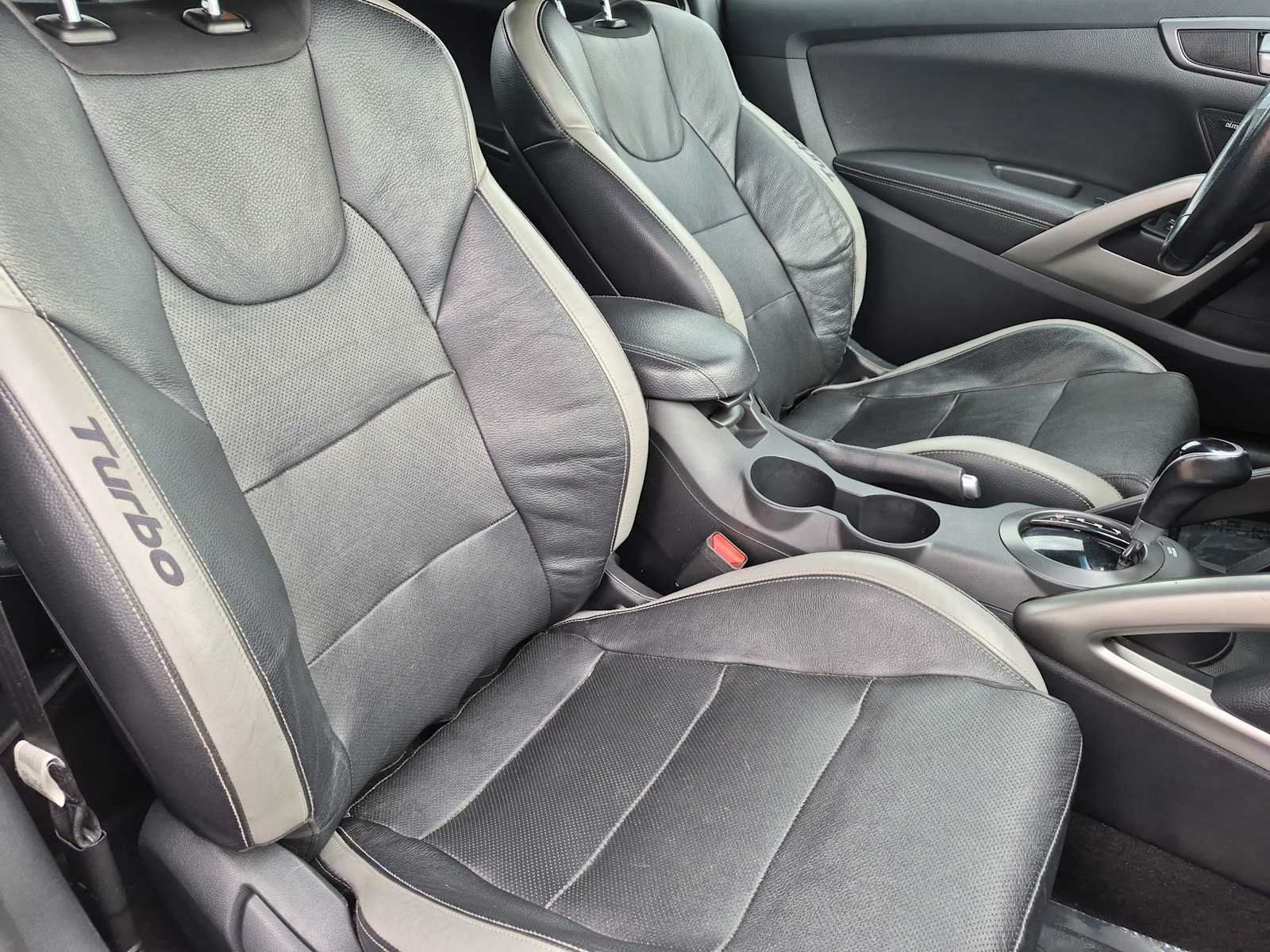Used 2016 Elite White Hyundai Turbo image 20