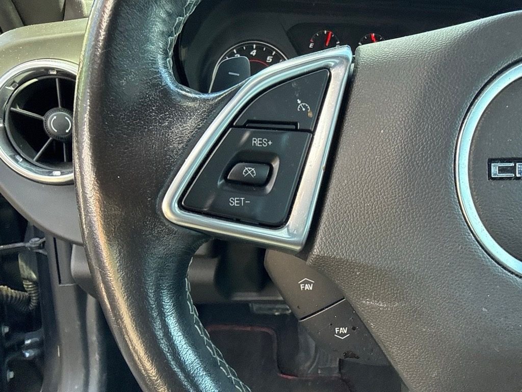 Used 2019 Shadow Gray Metallic Chevrolet 1LT image 11
