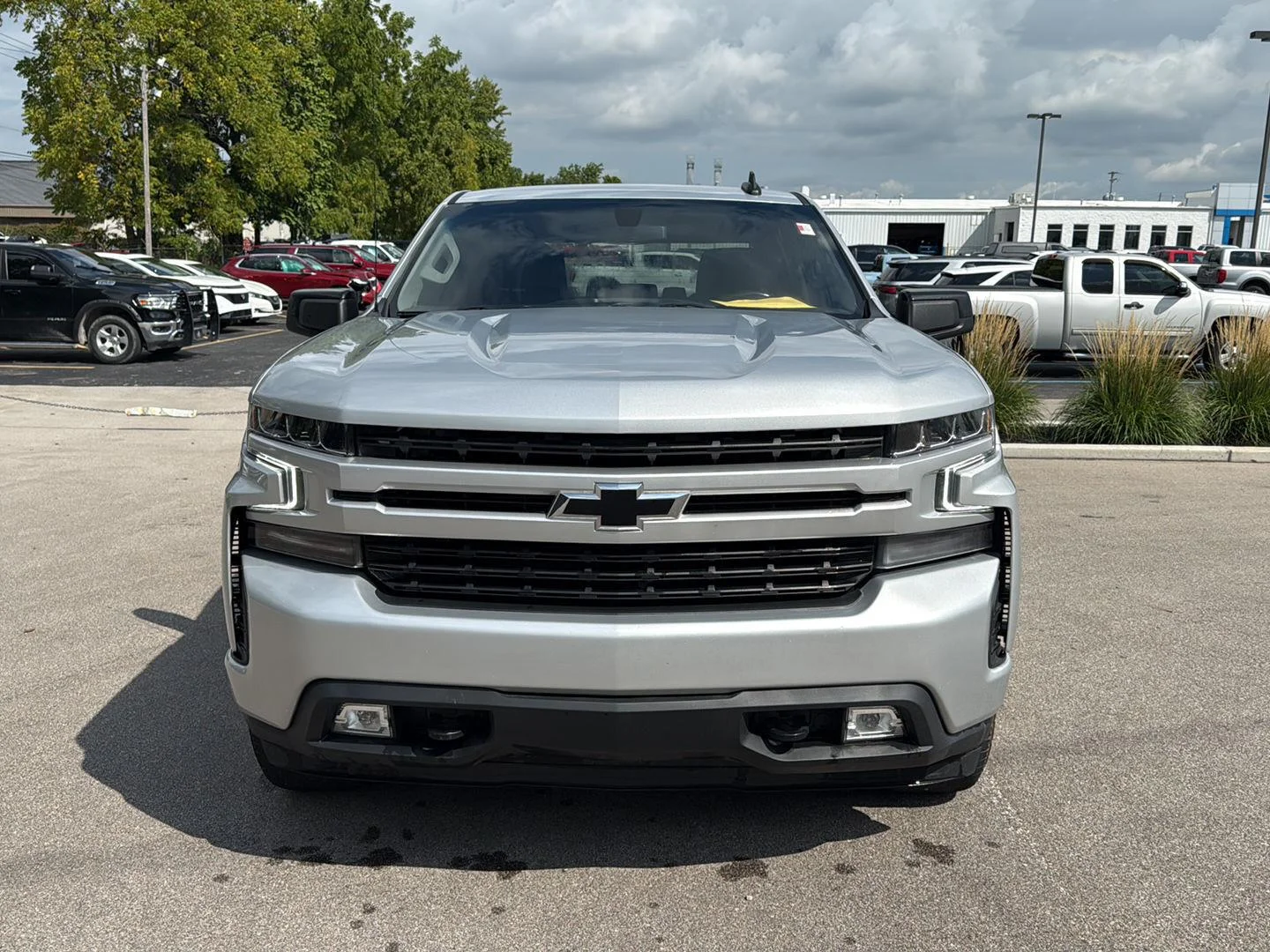 Used 2021 Silver Chevrolet RST image 8