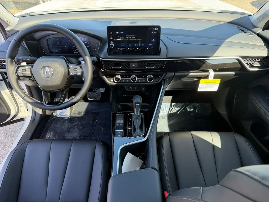 New 2026 Platinum White Acura Base image 25