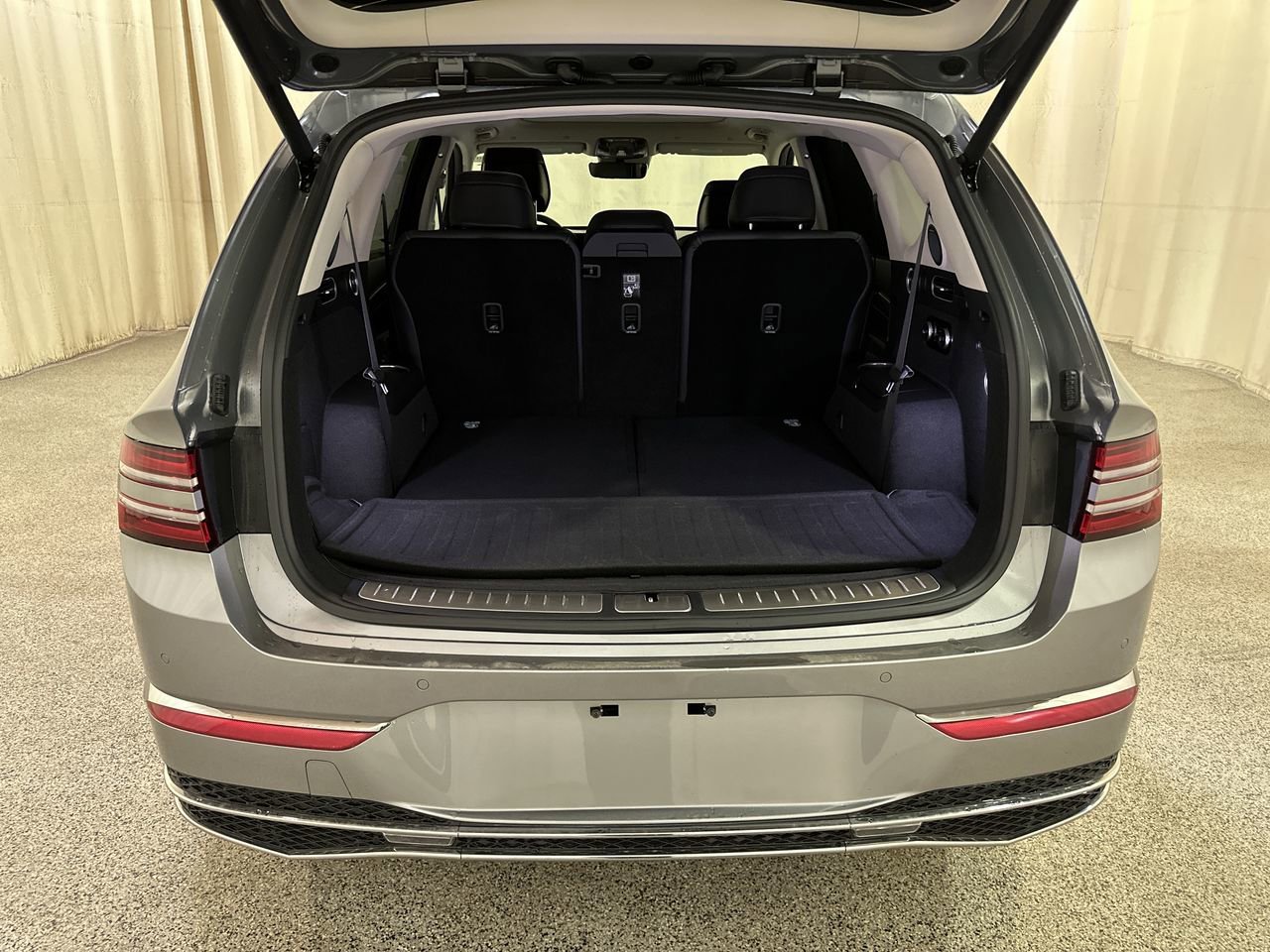 New 2026 Savile Silver Genesis 2.5T PRESTIGE image 17