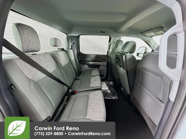 New 2026 Oxford White Ford XLT image 27