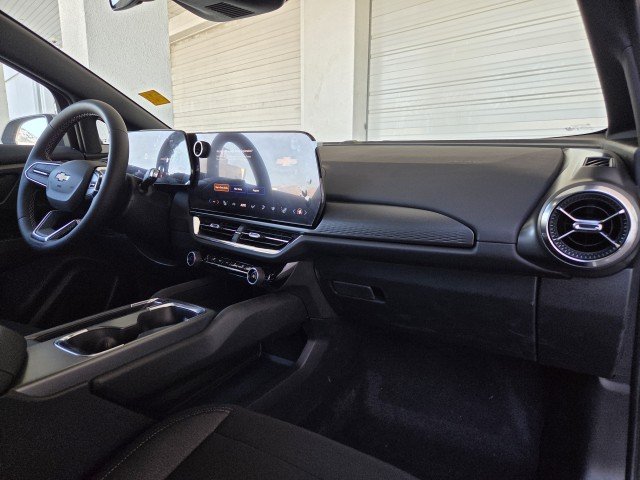 2026 Chevrolet Equinox EV 1LT - Photo 35