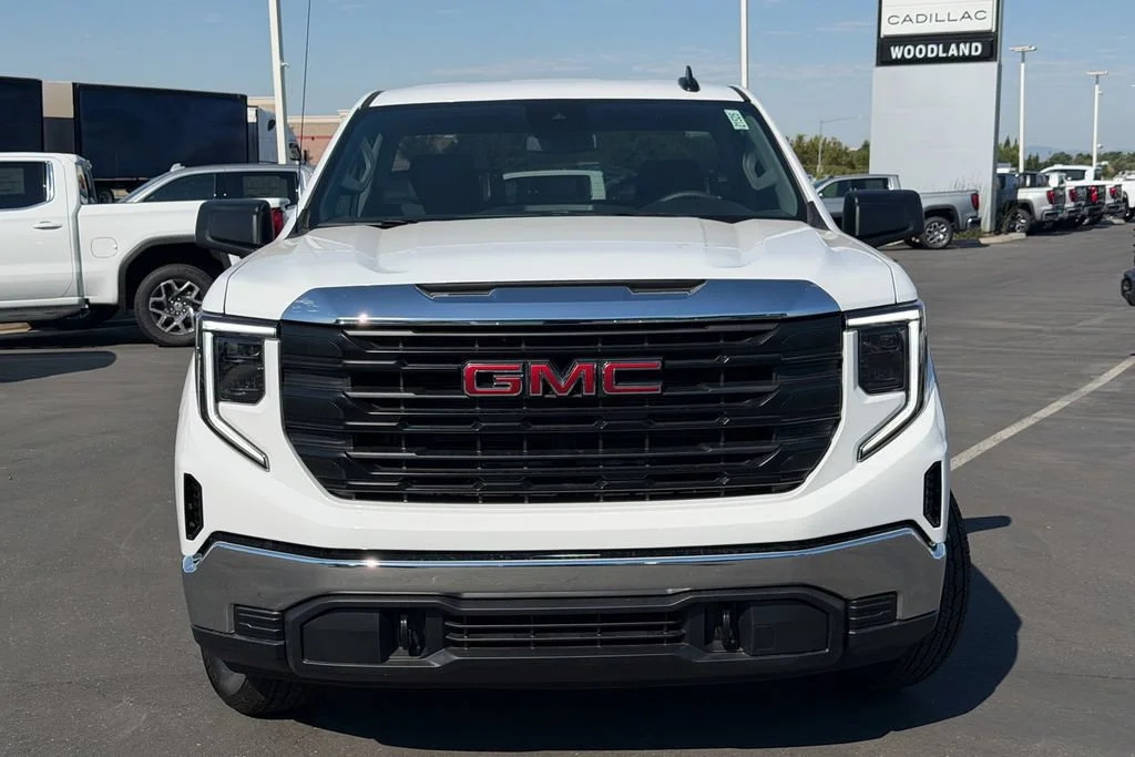 New 2026 Summit White GMC Pro image 3