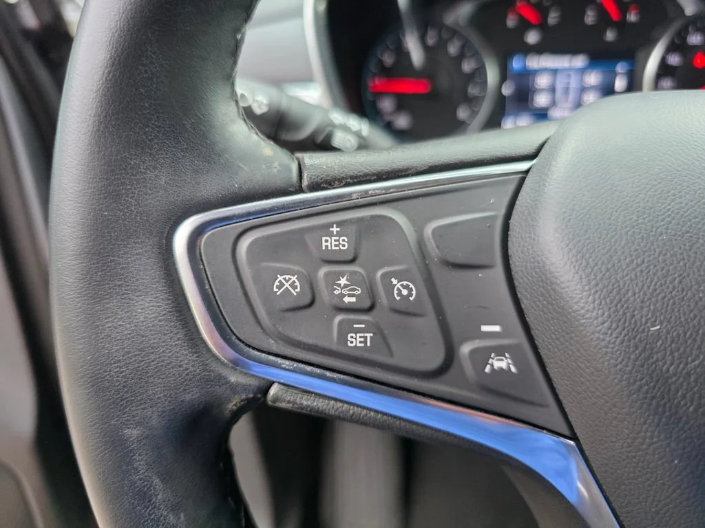 Used 2024 Sterling Gray Metallic Chevrolet LT image 24