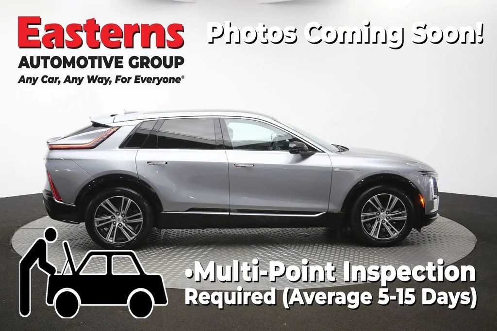 Used 2024 Silver Cadillac Luxury image 46
