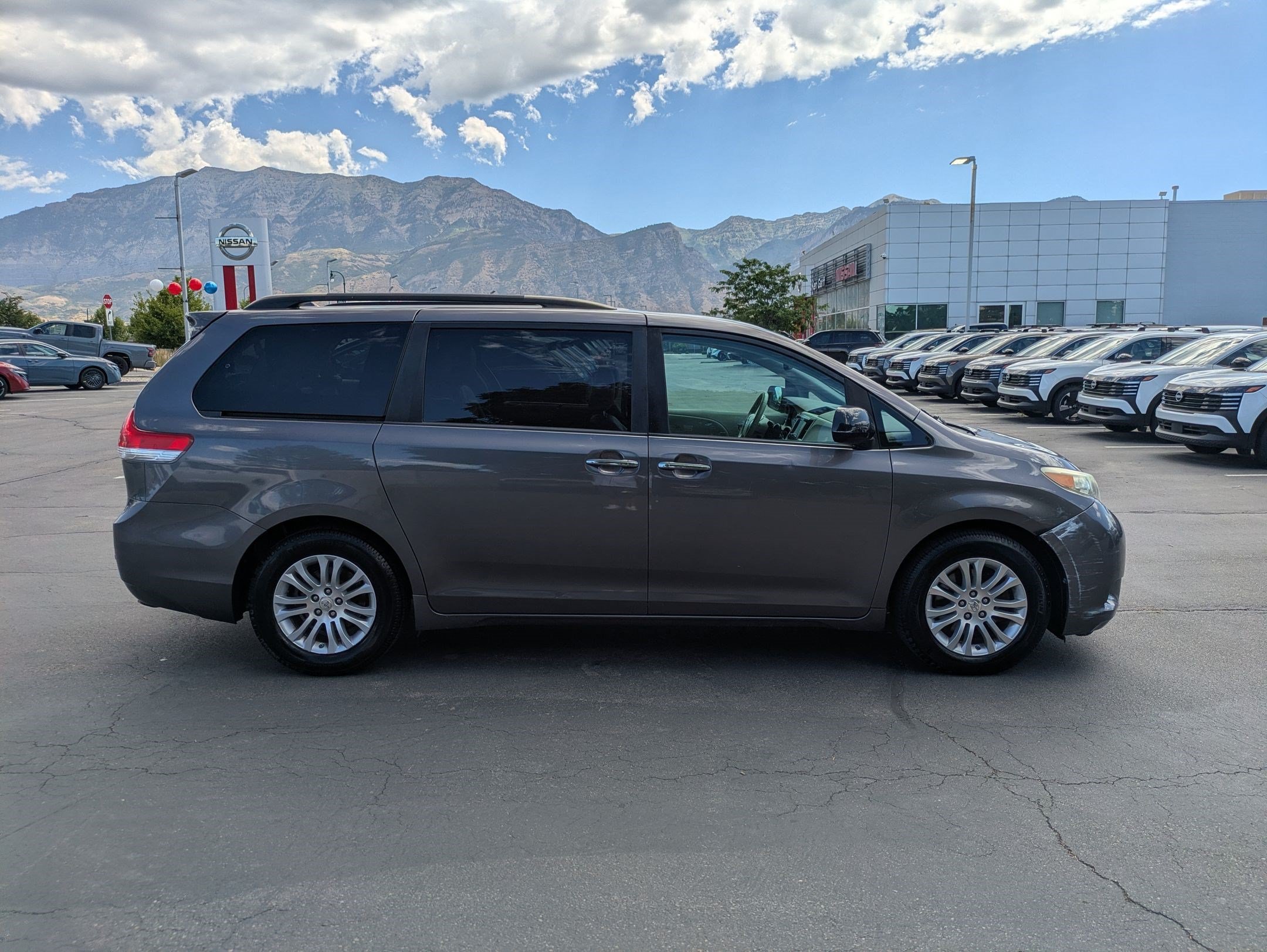 Used 2011 Predawn Gray Mica Toyota XLE AAS image 2