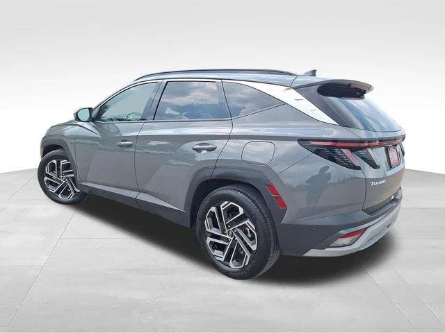 Used 2025 Gray Hyundai Limited image 5