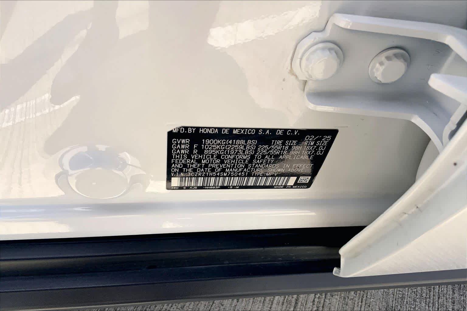 Used 2025 Platinum White Pearl Honda Sport image 31