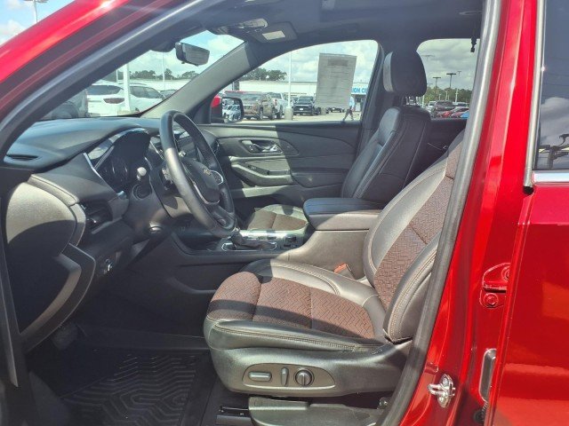 2023 Chevrolet Traverse High Country - Photo 16