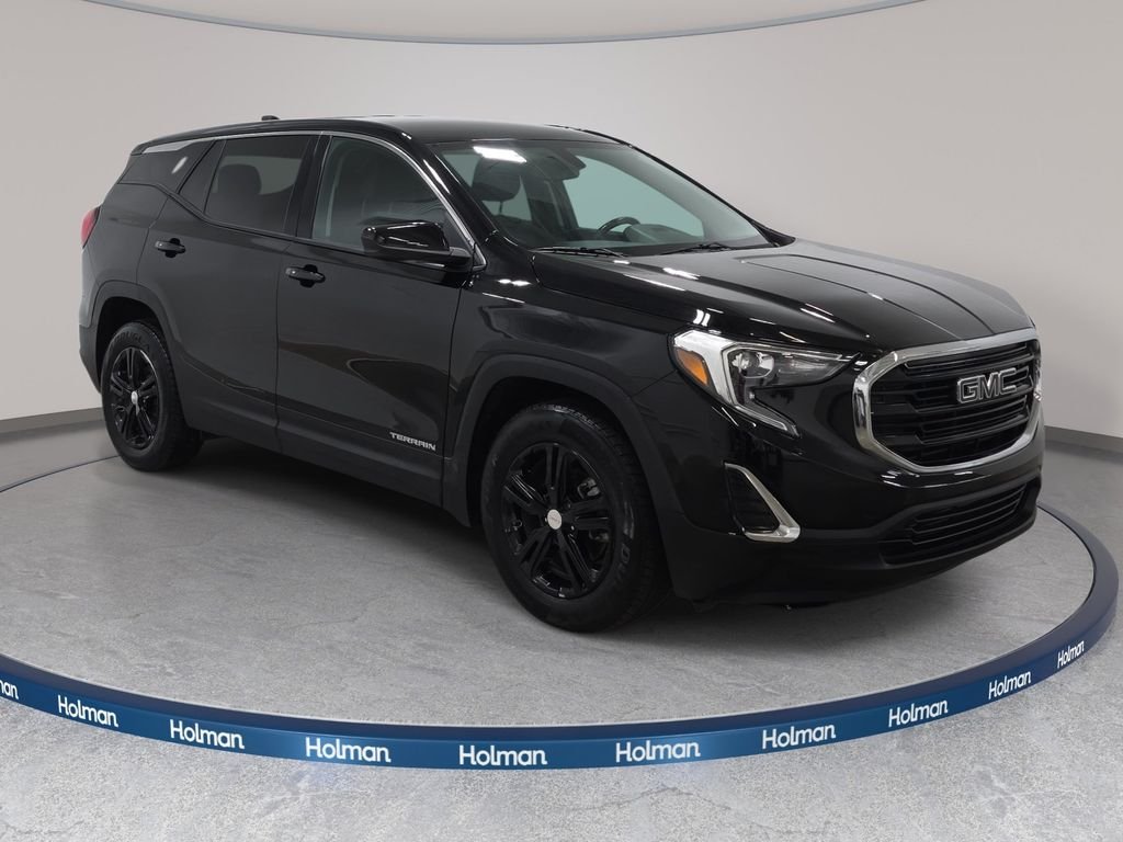 Used 2019 Ebony Twilight Metallic GMC SLE image 4