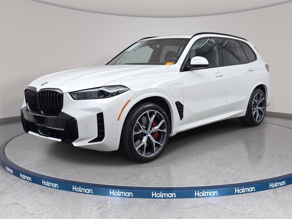 2024 BMW X5 xDrive50e's photo