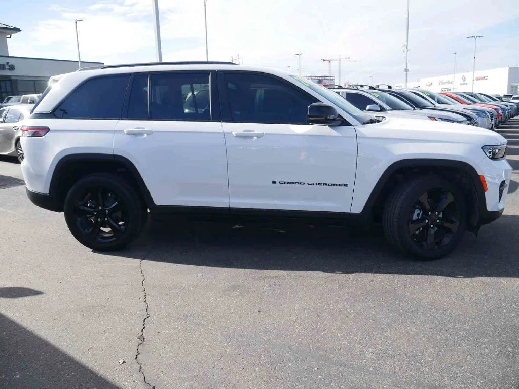Certified Used 2024 White Jeep Altitude X image 19