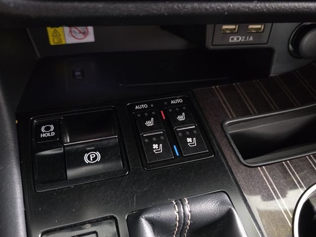 2021 Lexus RX 350 - Photo 16