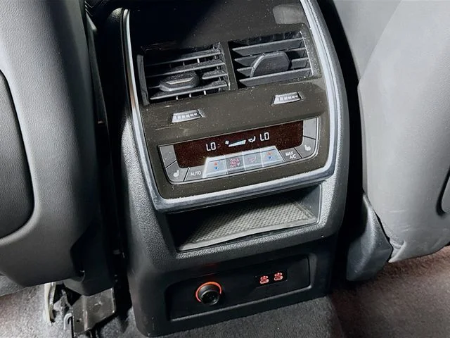 Used 2024 White BMW Base image 26