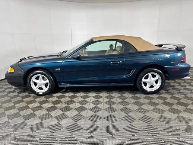 Used 1994 Green Ford GT image 7