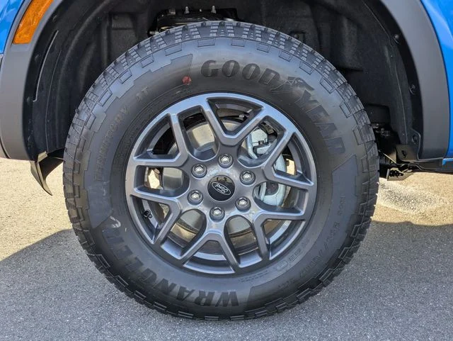 New 2026 Blue Ford XLT image 11