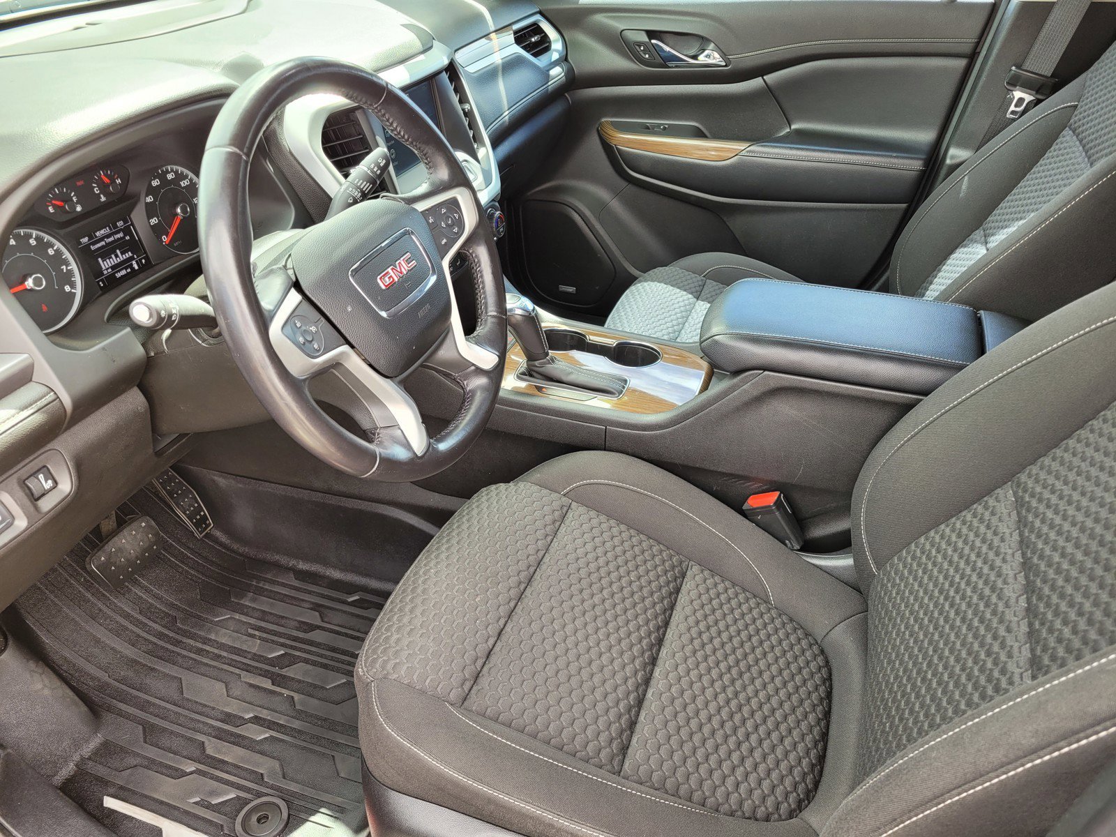 Used 2019 Red Quartz Tintcoat GMC SLE image 15