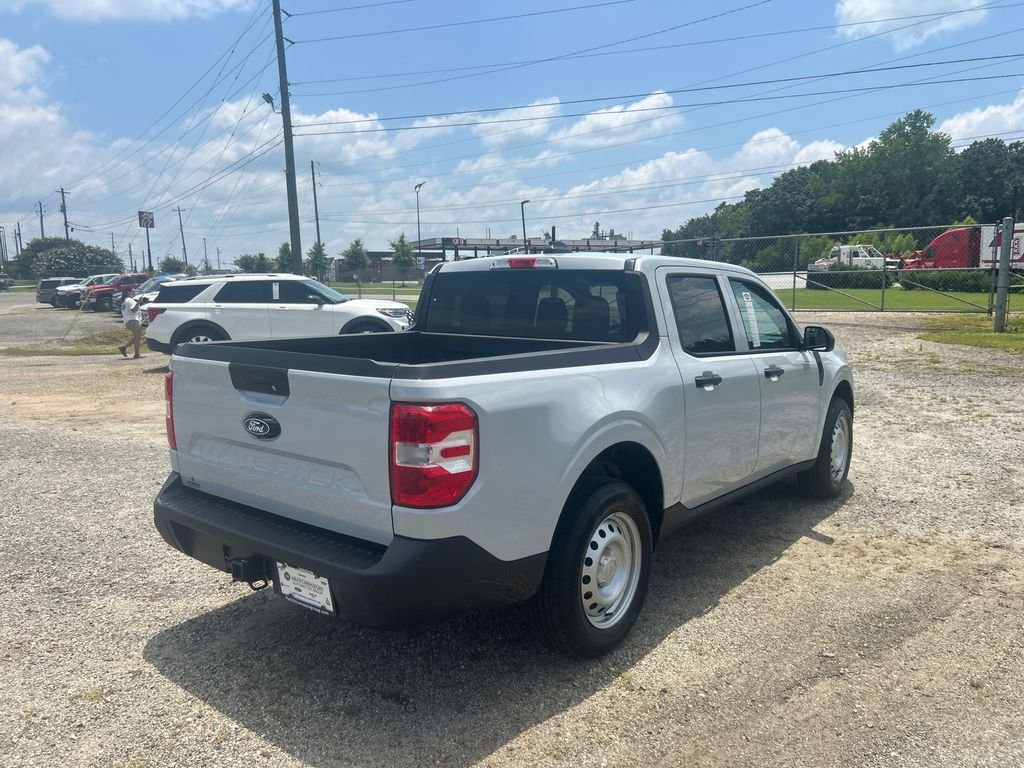 New 2026 Space White Metallic Ford XL image 7