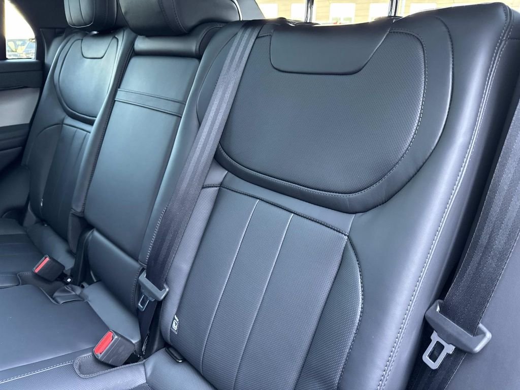 Used 2025 Gray Land Rover Dynamic SE image 15